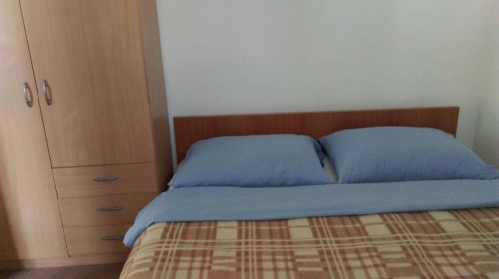 Apartments Ana Ровинь Экстерьер фото