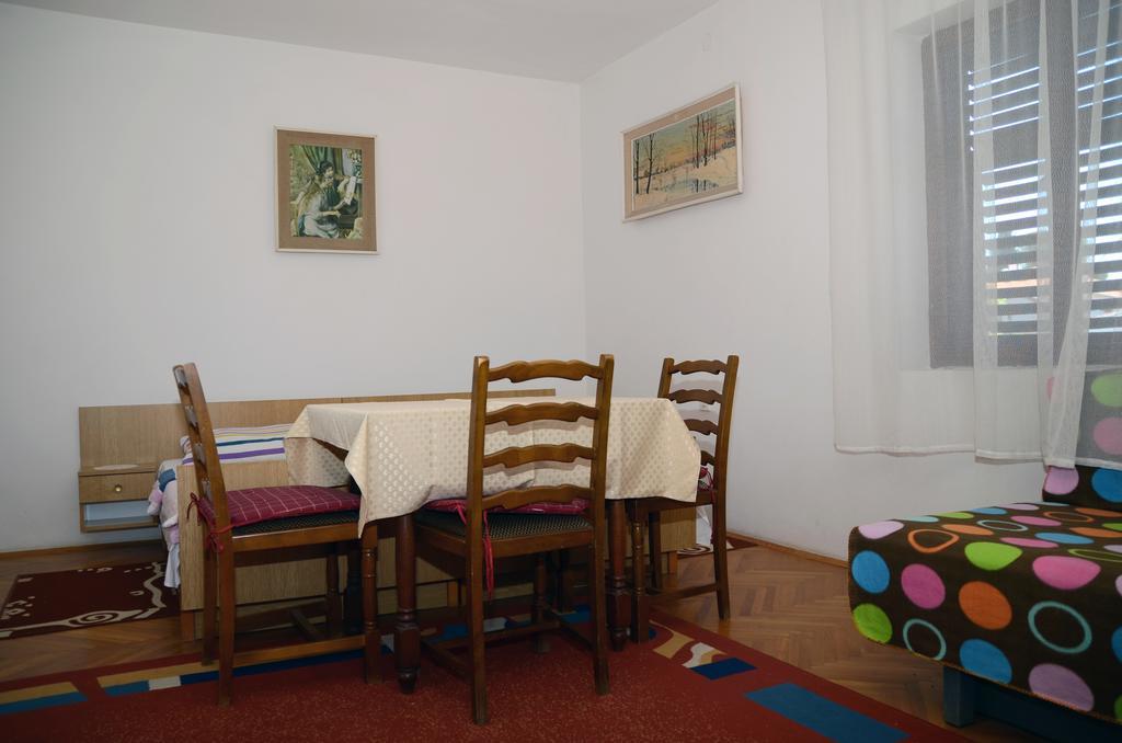 Apartments Ana Ровинь Экстерьер фото