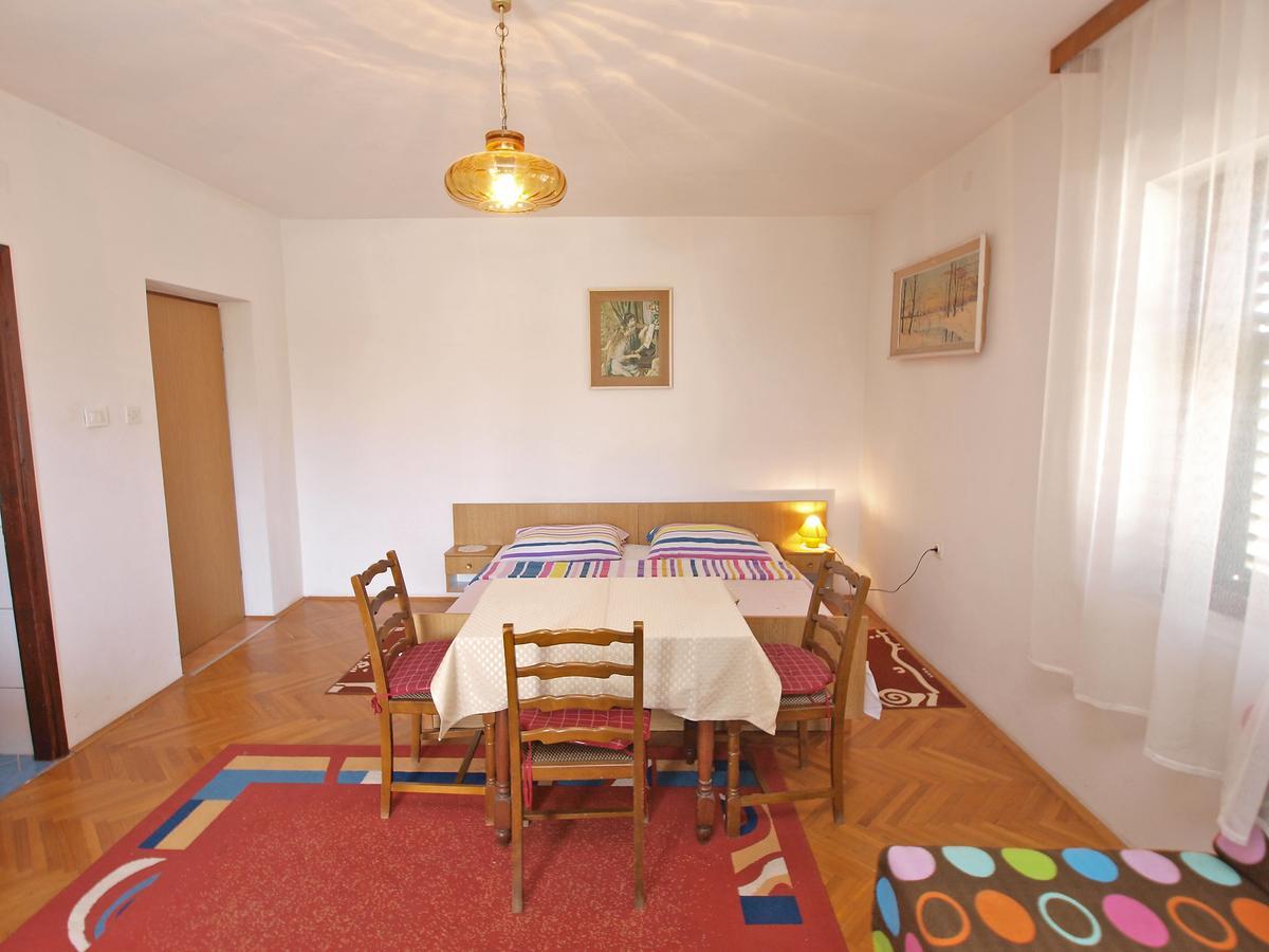 Apartments Ana Ровинь Экстерьер фото