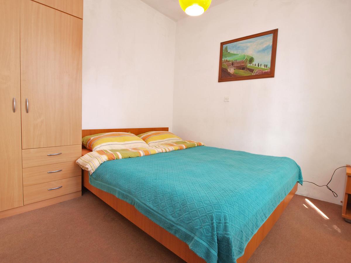 Apartments Ana Ровинь Экстерьер фото